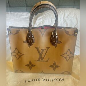 Louis Vuitton On The Go MM